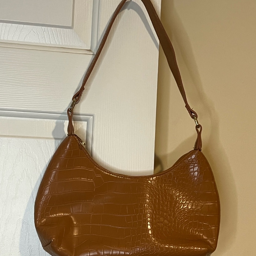 Wild Fable Faux Leather Caramel Croc-Embossed Shoulder Bag